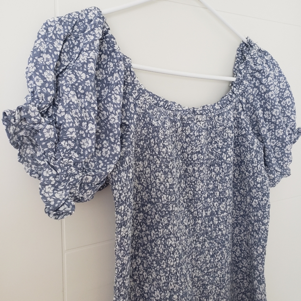 Floral Puff Sleeve Dress - Picture 2 of 3